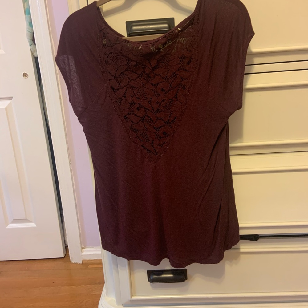 maroon top - Picture 2 of 3